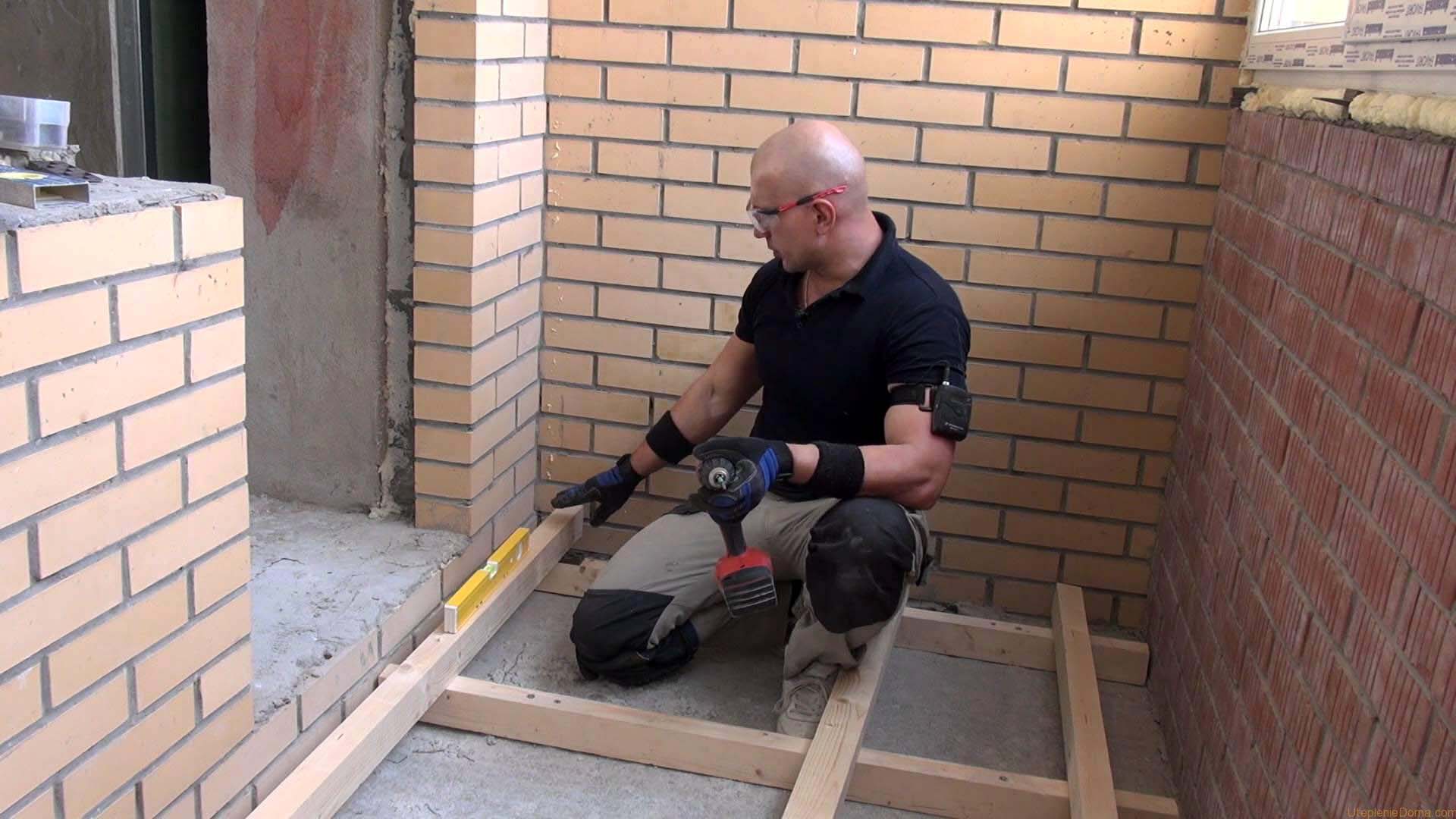 Чем и как утеплить балкон: советы профессионалов по внутреннему утеплению